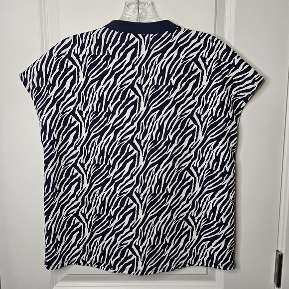 MELLODAY Navy White Zebra Print Blouse Size Small V-Neck Shell Layering Piece - Picture 4 of 7